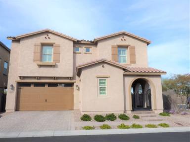 Main picture of 4728 E Parkside Ln