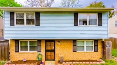 Main picture of 907 Clovis Ave