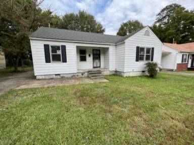 Main picture of 4846 Bowen Ave