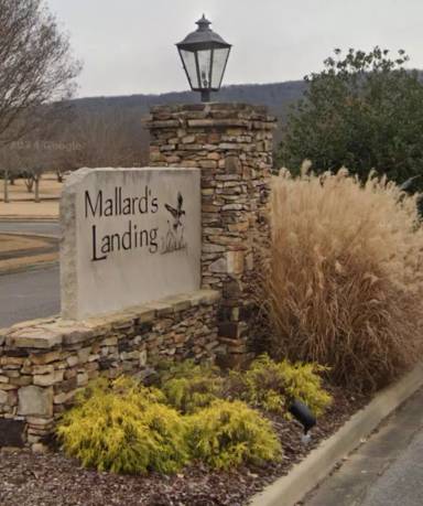 Main picture of 3142 Mallard Point Dr SE