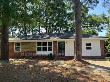 Main picture of 2102 Somerset Ave