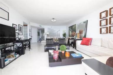 Main picture of Ocean Four Condo