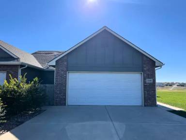 Main picture of 5559 N Edwards Cir