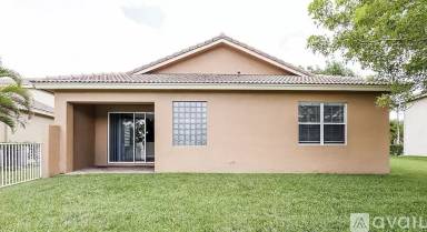 Main picture of 753 Triana St