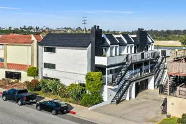 Main picture of 21782 Brookhurst St