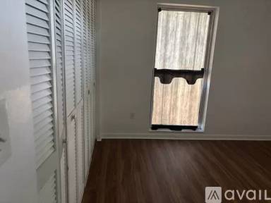 Main picture of 6453 Skyline Ct
