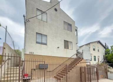 Main picture of 322 N Benton Way