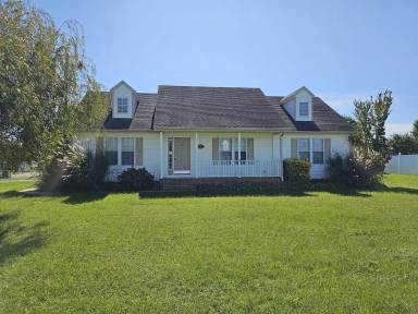 Main picture of 8812 Lynch Dr