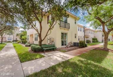 Main picture of 1020 E Longport Cir