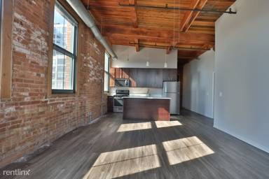 Main picture of Carriage House Lofts