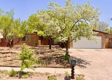Main picture of 2724 Camino Cimarron