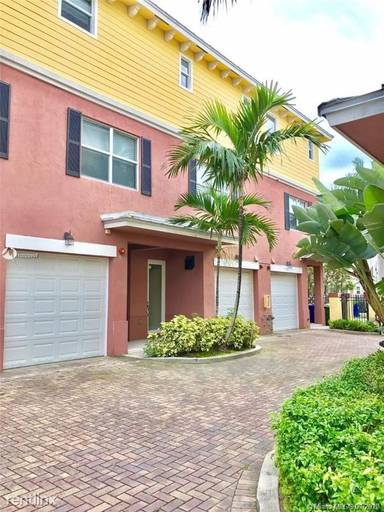 Main picture of 1117 Arpeika St