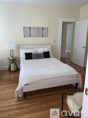 Main picture of 27 Forest St