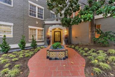 Main picture of 138 Monte Cresta Ave