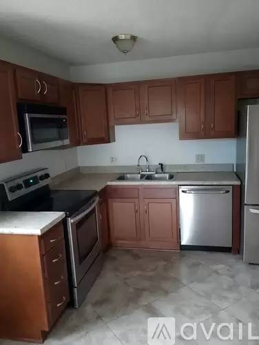 Main picture of 6416 Madison St