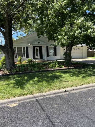 Main picture of 2713 S Saint Agnes Ct
