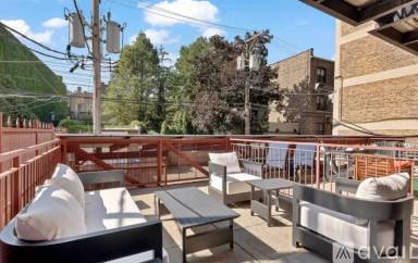 Main picture of 625 W Deming Pl