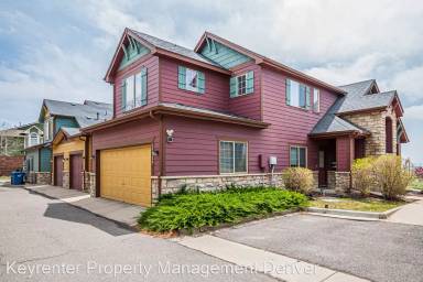 Main picture of 2552 W 82nd Ln