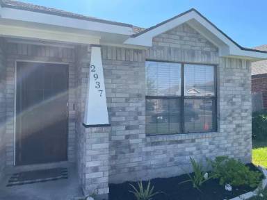 Main picture of 2937 Santa Sofia St