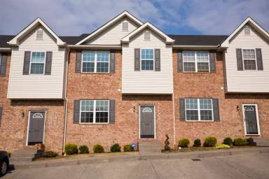 Main picture of 914 Spence Enclave Ct