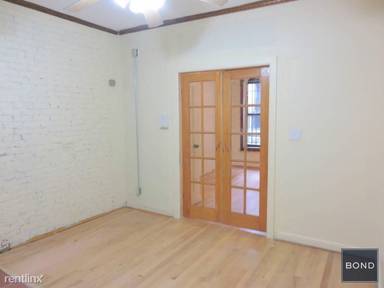 Main picture of 126 Macdougal St