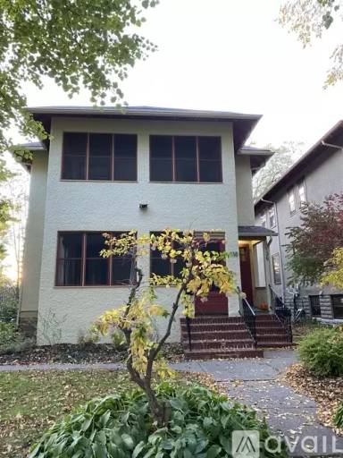 Main picture of 148 Cecil St SE