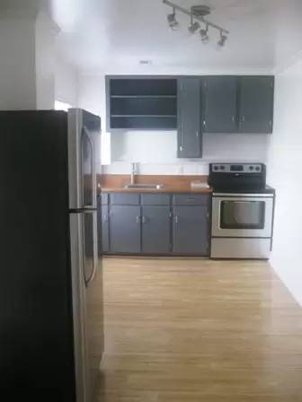 Main picture of 307 1/2 5th St SW