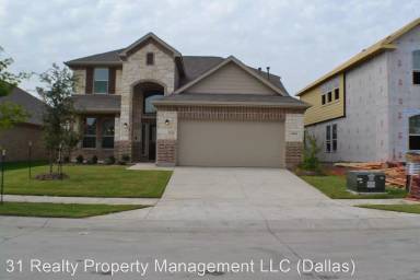Main picture of 16012 Aquilla Way