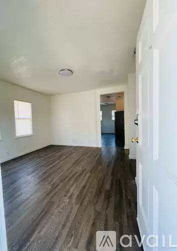 Main picture of 1800 Helena Ave