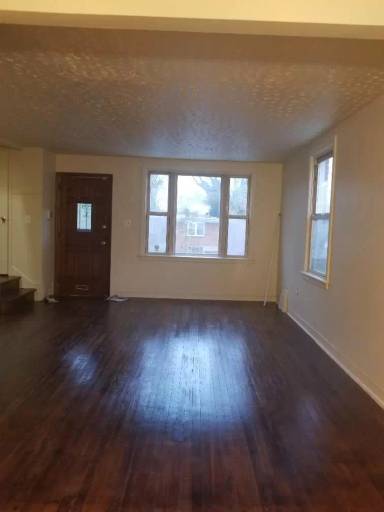 Main picture of 4021 E St SE