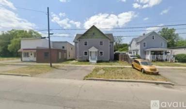 Main picture of 141 Prescott Ave