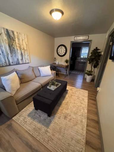 Main picture of 1207 W Gore Blvd