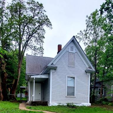 Main picture of 1451 N 26th St