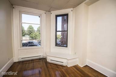 Main picture of 506 Beacon St