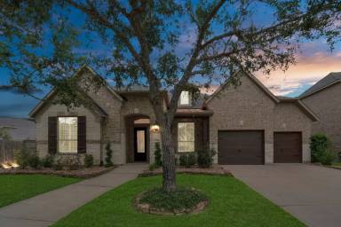 Main picture of 27714 Wimberley