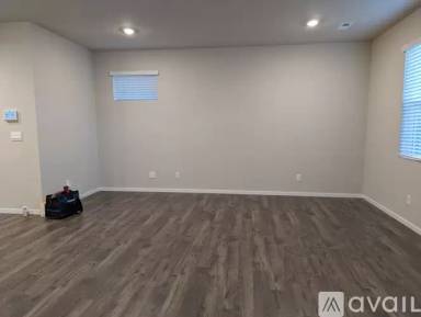 Main picture of 18724 108th Avenue Ct E