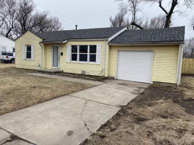 Main picture of 2635 N Lorraine Ave