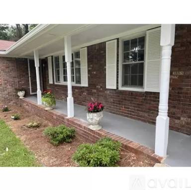 Main picture of 2380 Sewell Mill Rd