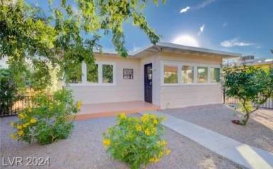 Main picture of 540 Date St