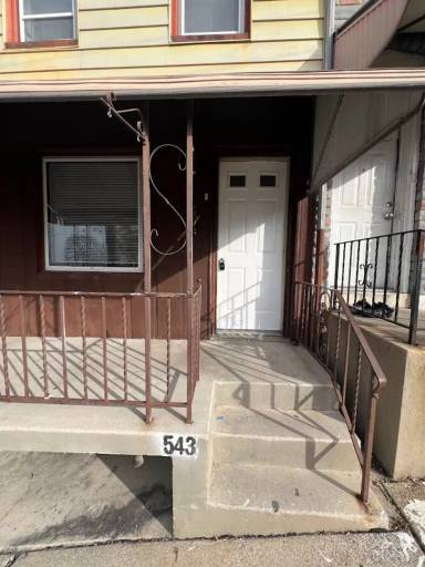 Main picture of 543 S 13th St