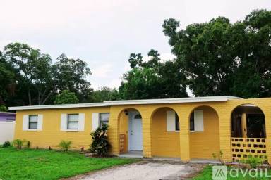 Main picture of 8501 Grapefruit Ave