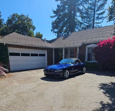 Main picture of 218 Highland Ct