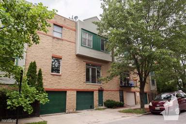 Main picture of 616 N Paulina St