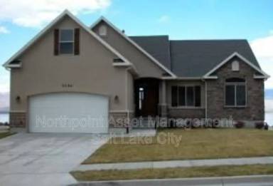 Main picture of 2342 S Maverick Rd