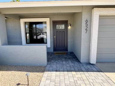 Main picture of 6527 E Grandview Dr