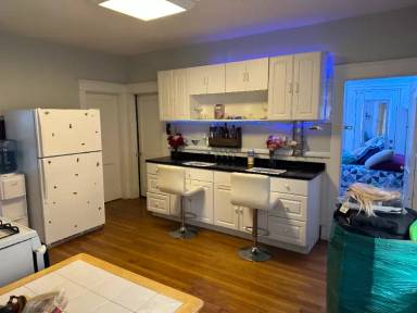 Main picture of 25 Canton St