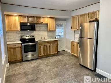 Main picture of 45 Huffman St