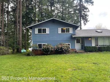 Main picture of 2948 Strawberry Point Rd