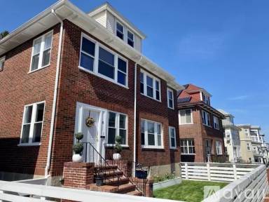 Main picture of 23 Fairmount St