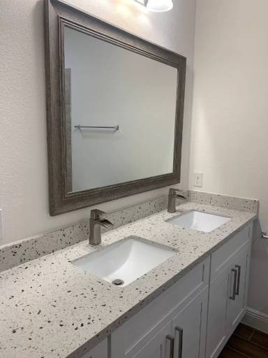 Main picture of 5622 Ridgeway Dr